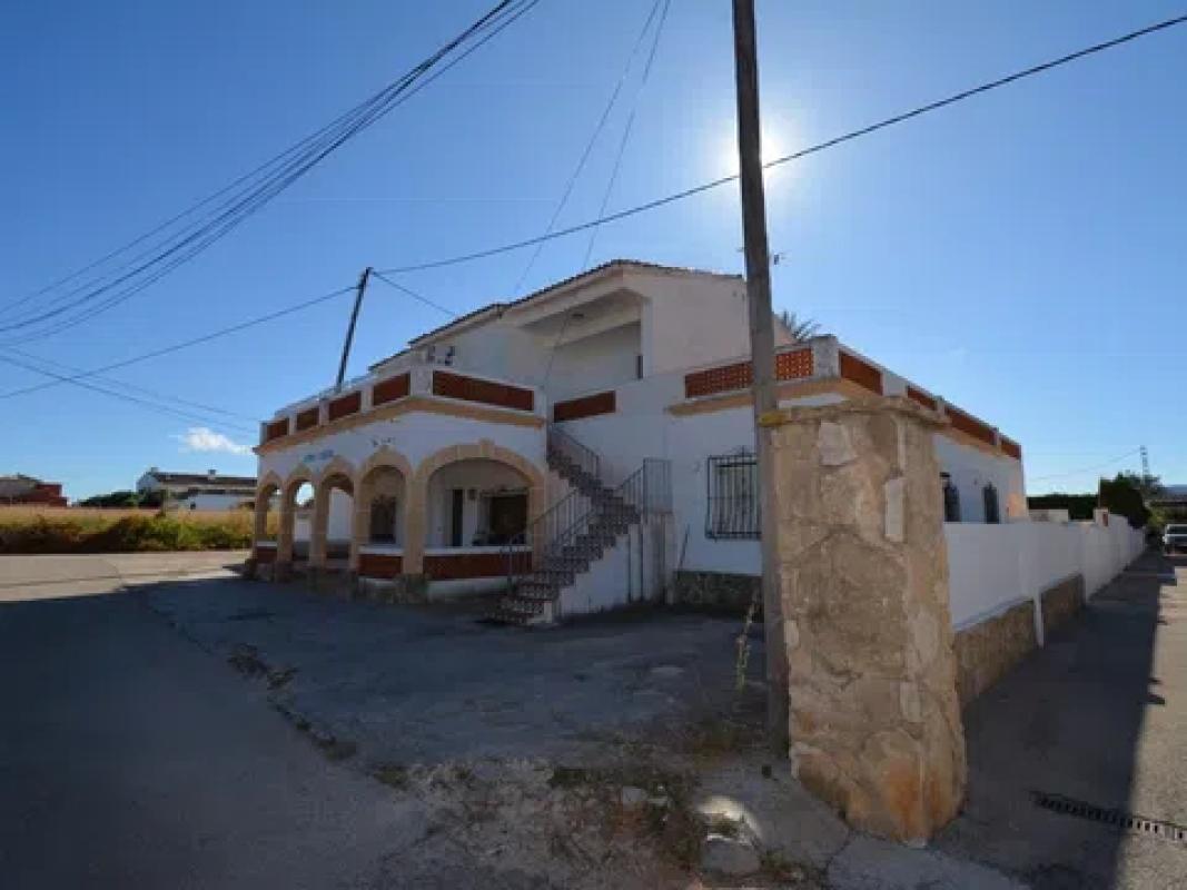 Propiedades en venta y alquiler en España photo 3