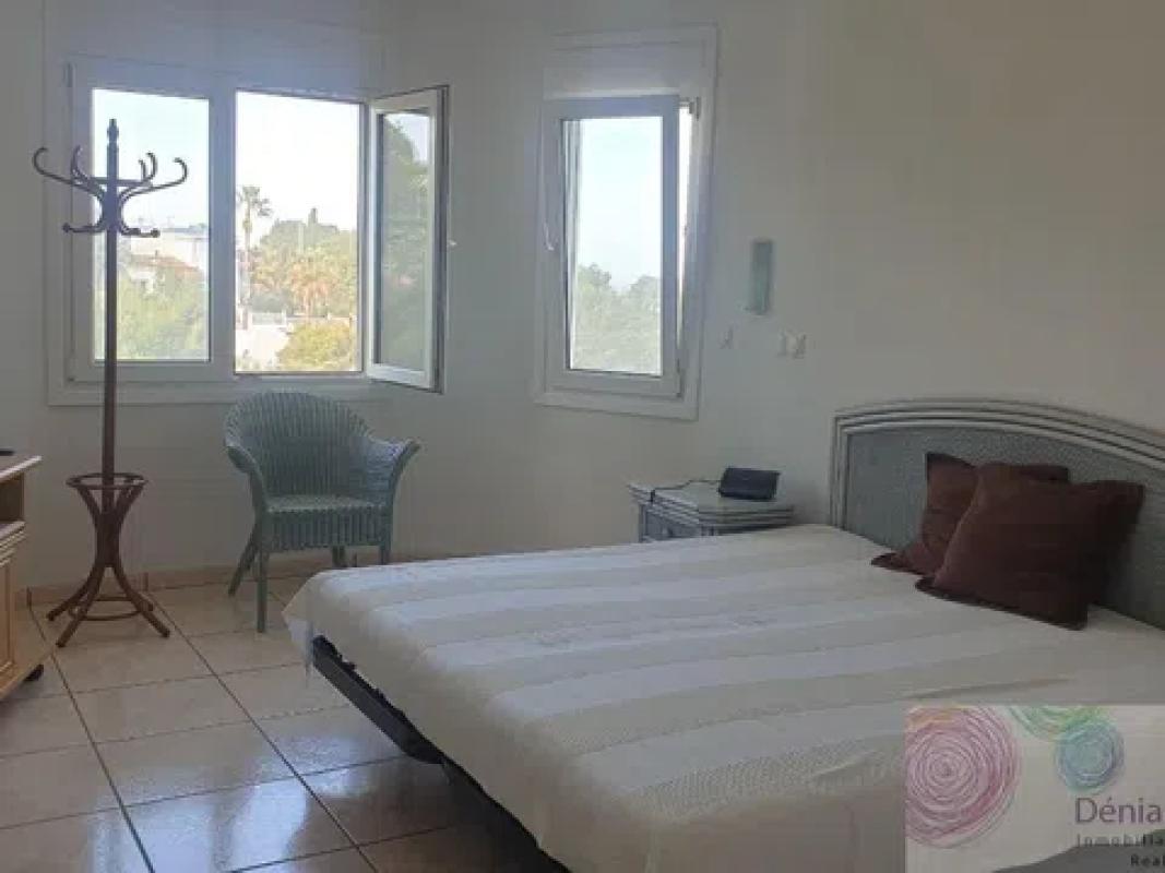 Properties for sale and rent in Spain photo 3