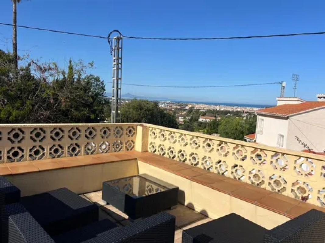 Sprzedaż niezależnego domku jednorodzinnego w  El Montgó, Dénia photo 2