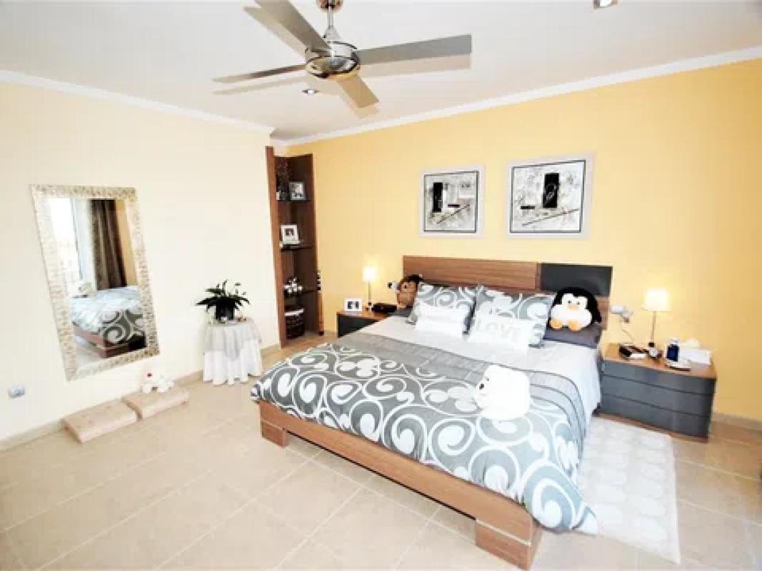 Properties for sale and rent in Spain photo 3