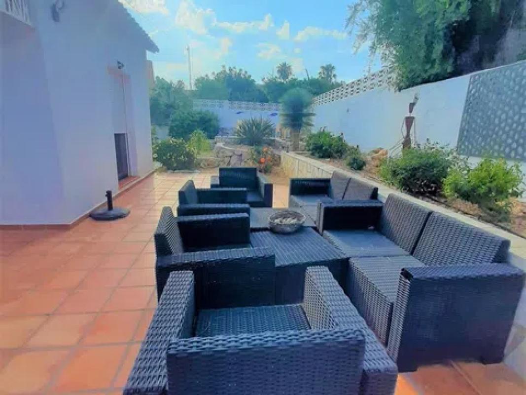 Propiedades en venta y alquiler en España photo 1