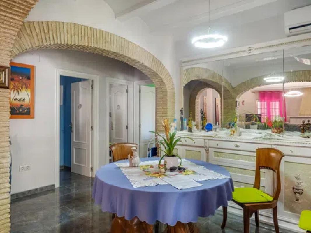 Properties for sale and rent in Spain photo 5