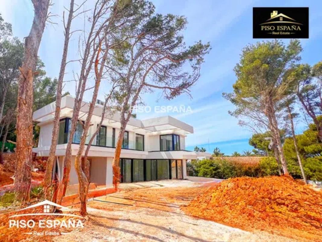 Properties for sale and rent in Spain photo 2