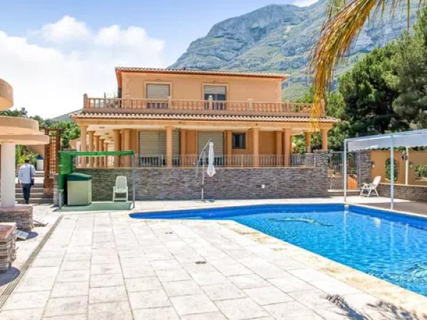 Casa independiente photo 1