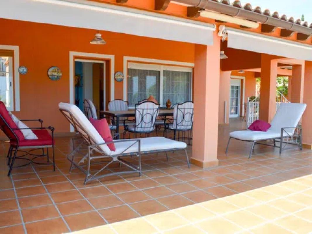 Propiedades en venta y alquiler en España photo 5
