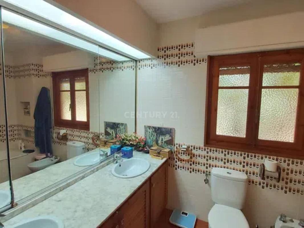Propiedades en venta y alquiler en España photo 5