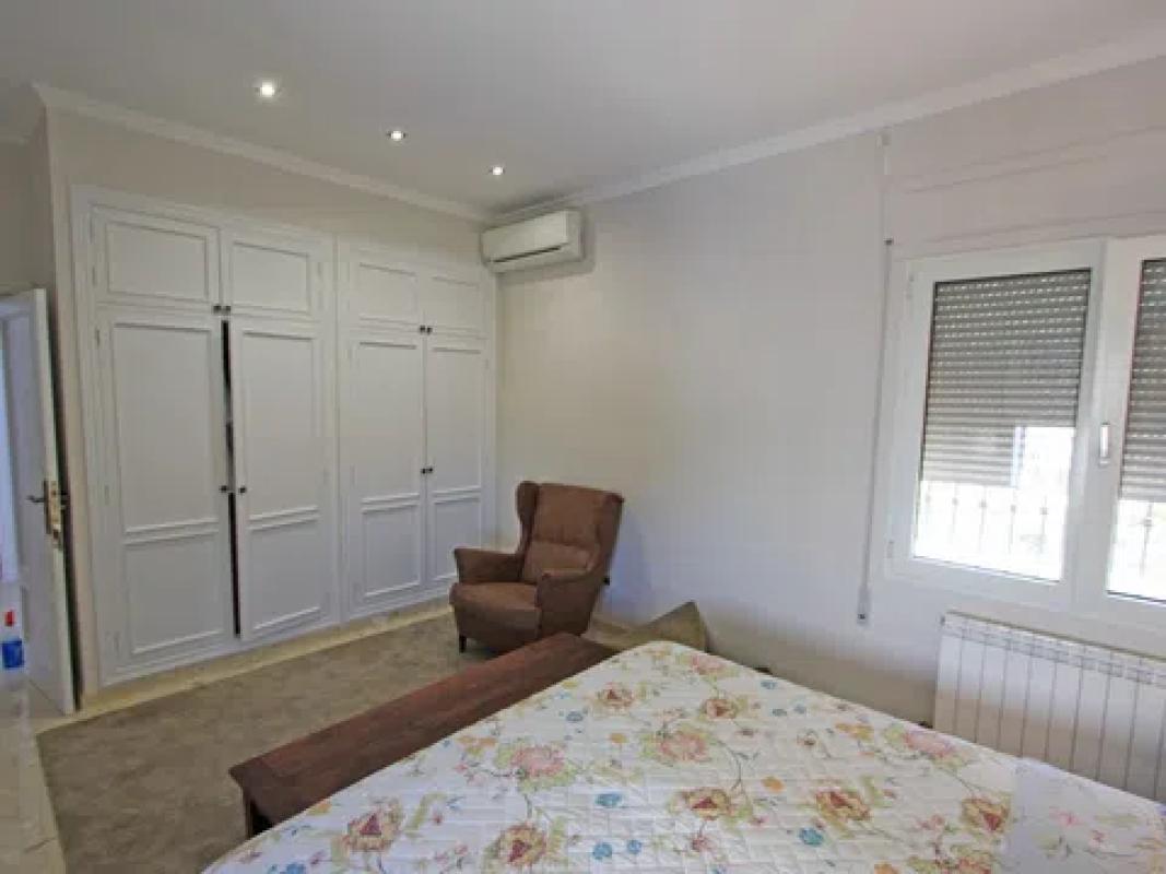 Properties for sale and rent in Spain photo 3