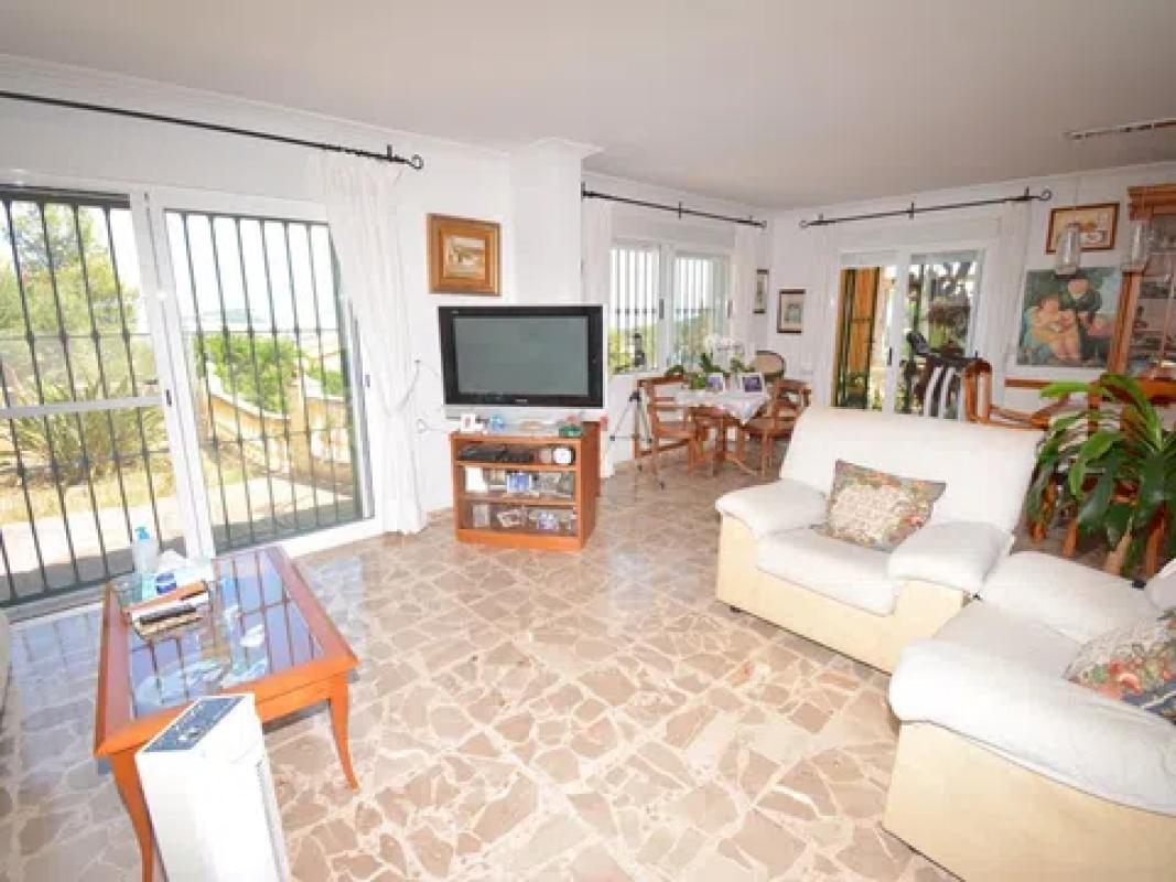 Propiedades en venta y alquiler en España photo 3