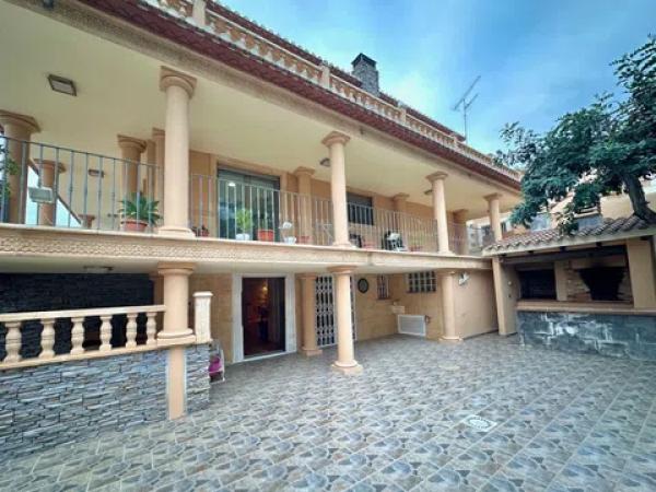 Casa independiente photo 1