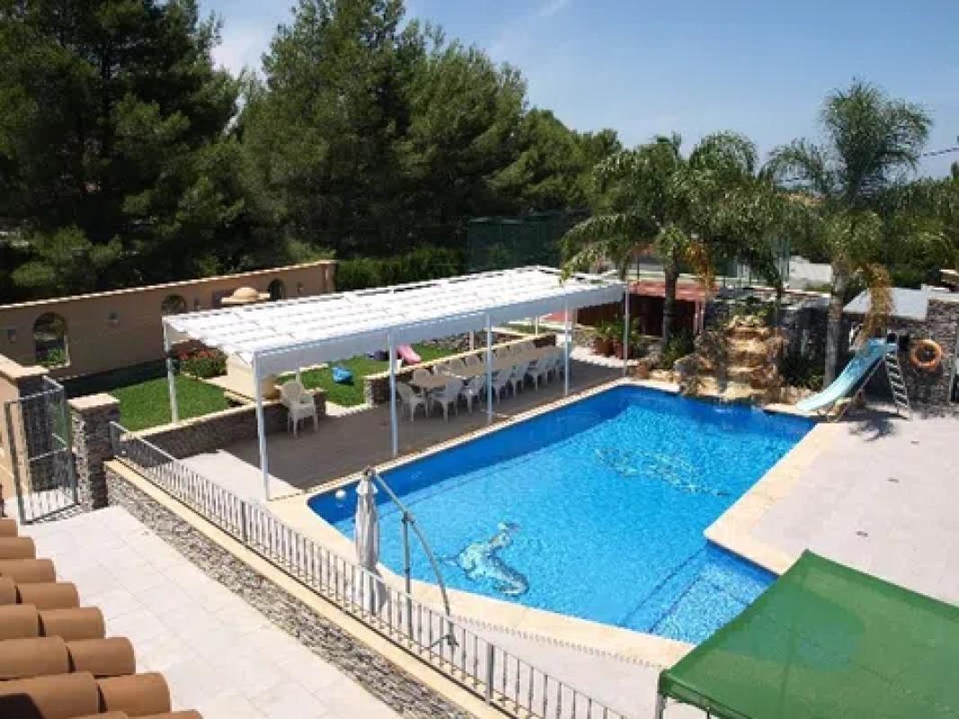 Propiedades en venta y alquiler en España photo 2