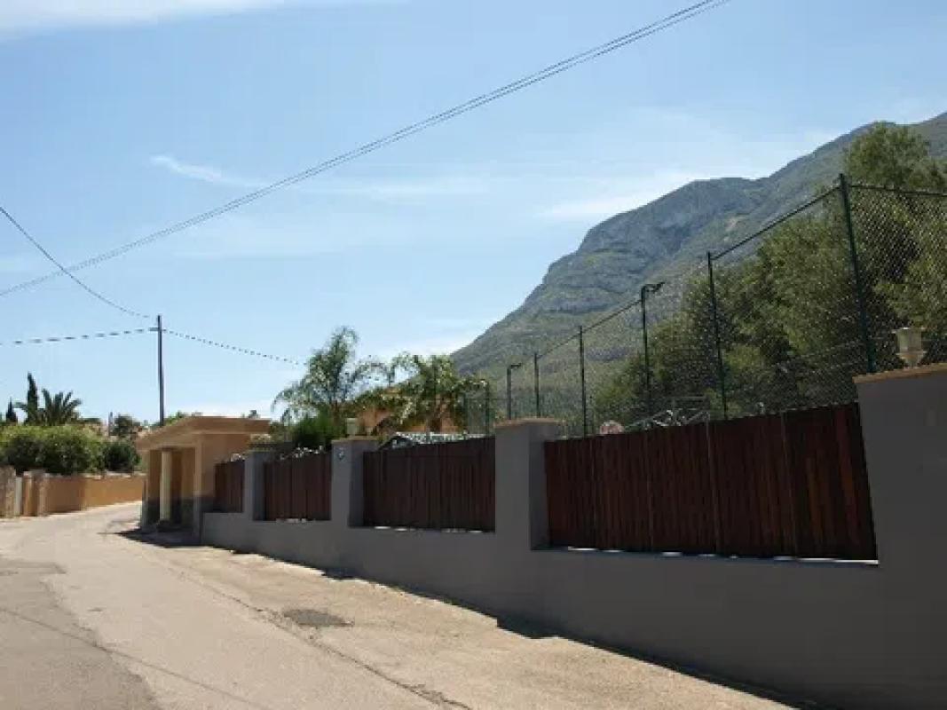 Propiedades en venta y alquiler en España photo 3