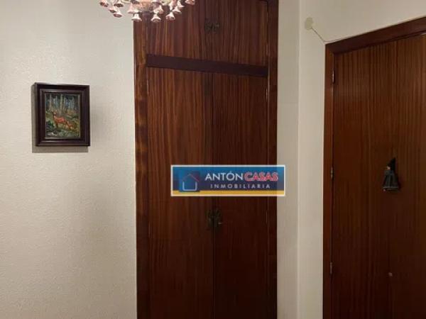 Продажа квартиры в Barrio Carolinas Altas, Аликанте photo 1