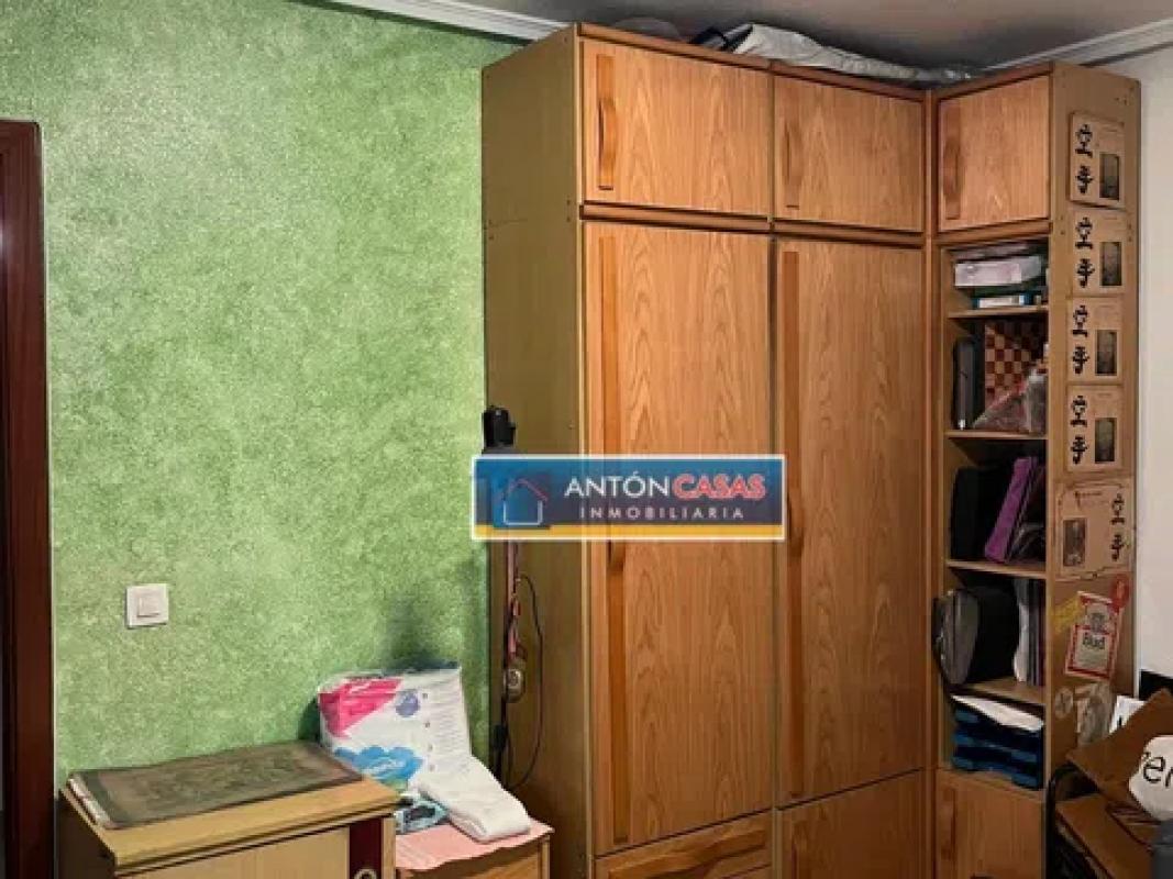 Продажа квартиры на Barrio Carolinas Altas, Аликанте / Алакант
 photo 3