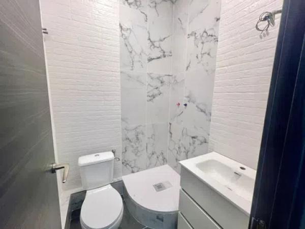 Apartment for sale in Calle Doctor Buades, Alicante / Alacant thumbnail 1