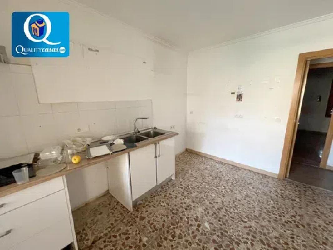 Недвижимость на продажу и в аренду в Испании photo 4