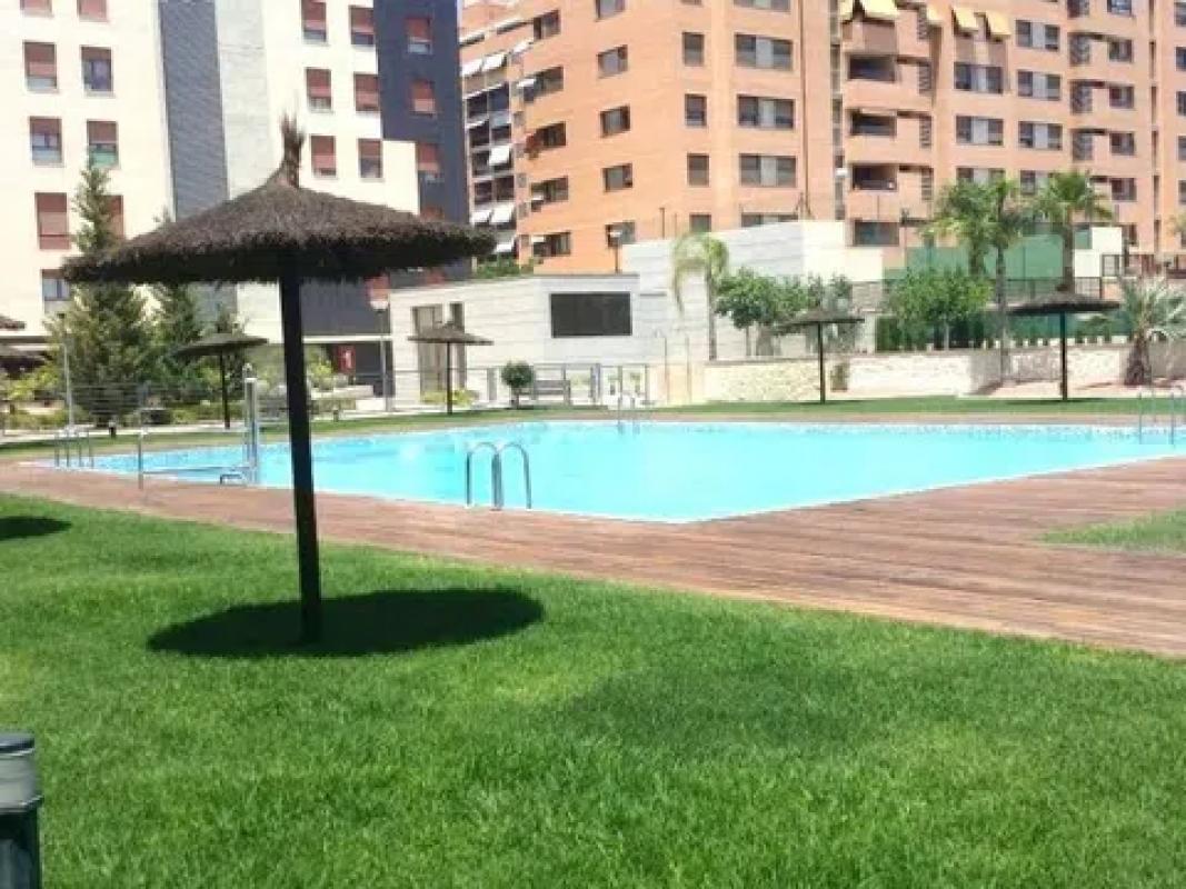 Venta de ático en Barrio Paus, Alicante / Alacant photo 5