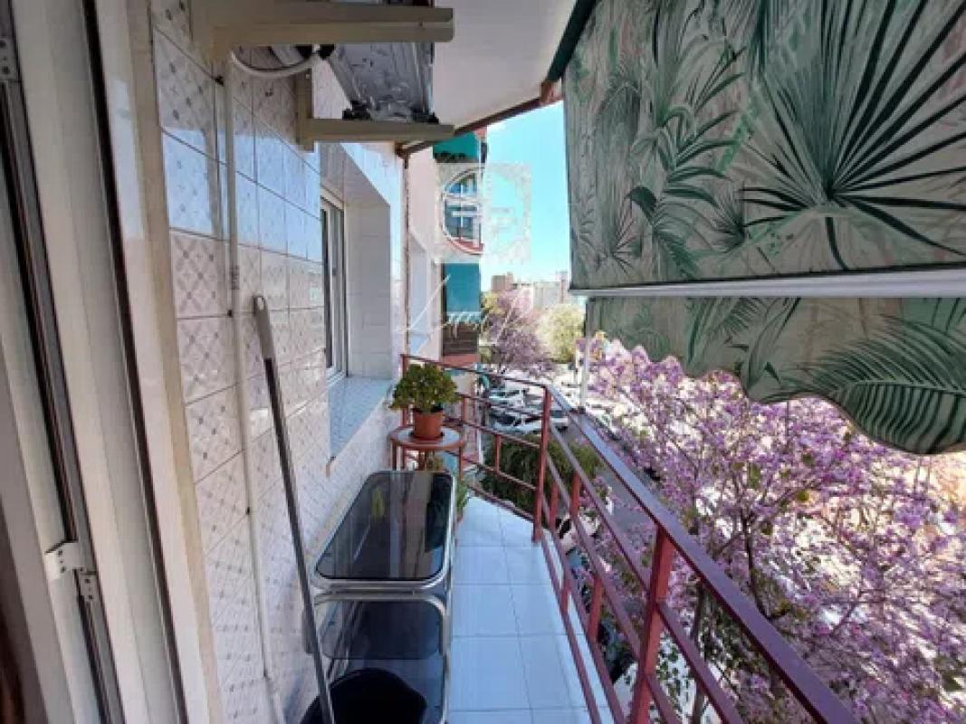 Sprzedaż mieszkania w Calle Antonio Noguera, Alicante / Alacant
photo 3