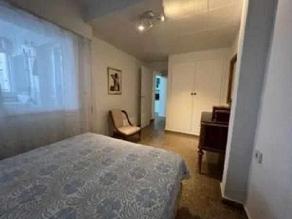 Penthouse for sale in  Calle Portugal, Alicante / Alacant photo 2