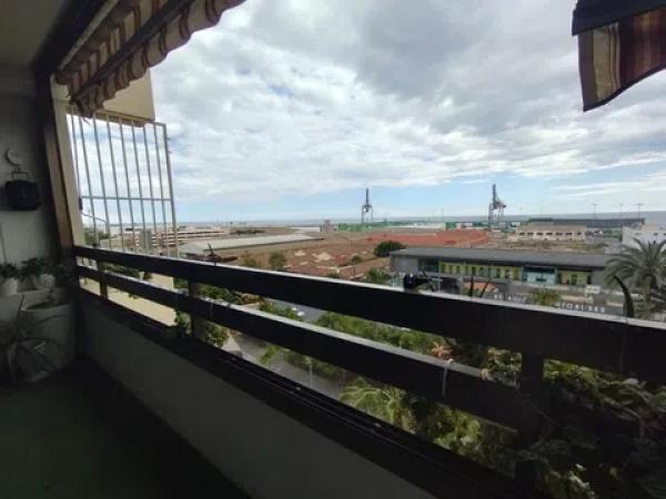 Apartment for sale in  Barrio Ensanche-Diputación, Alicante / Alacant photo 1