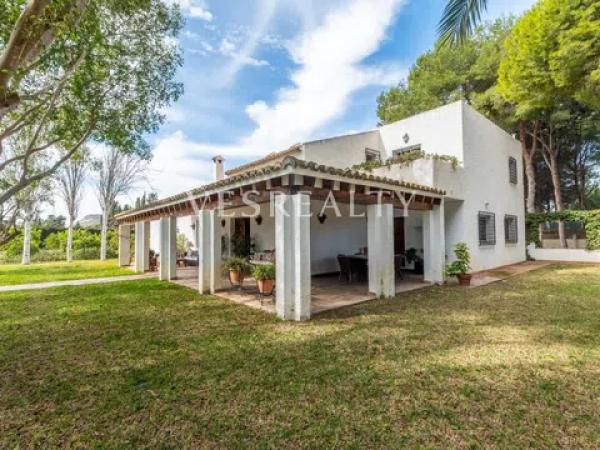 Casa independiente en camino Cipres thumbnail 1