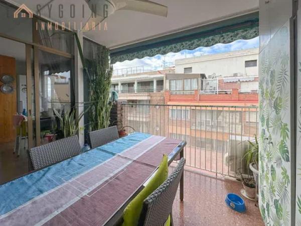 Penthouse for sale in  Calle Portugal, Alicante / Alacant photo 4