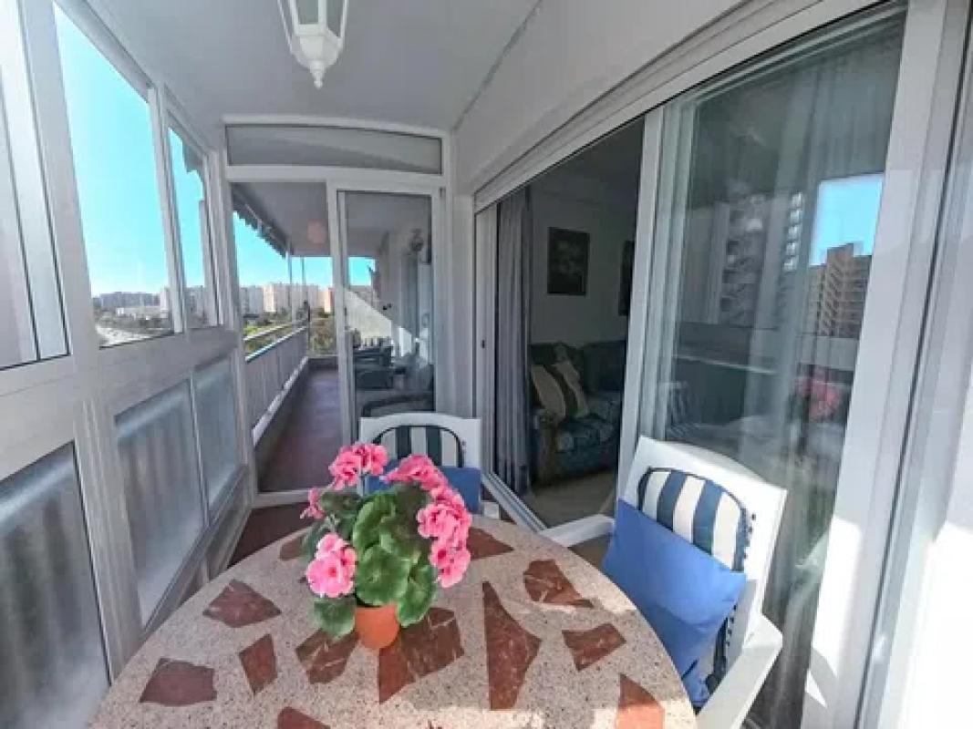 Sprzedaż mieszkania w Avenida Bruselas, Alicante / Alacant
photo 1