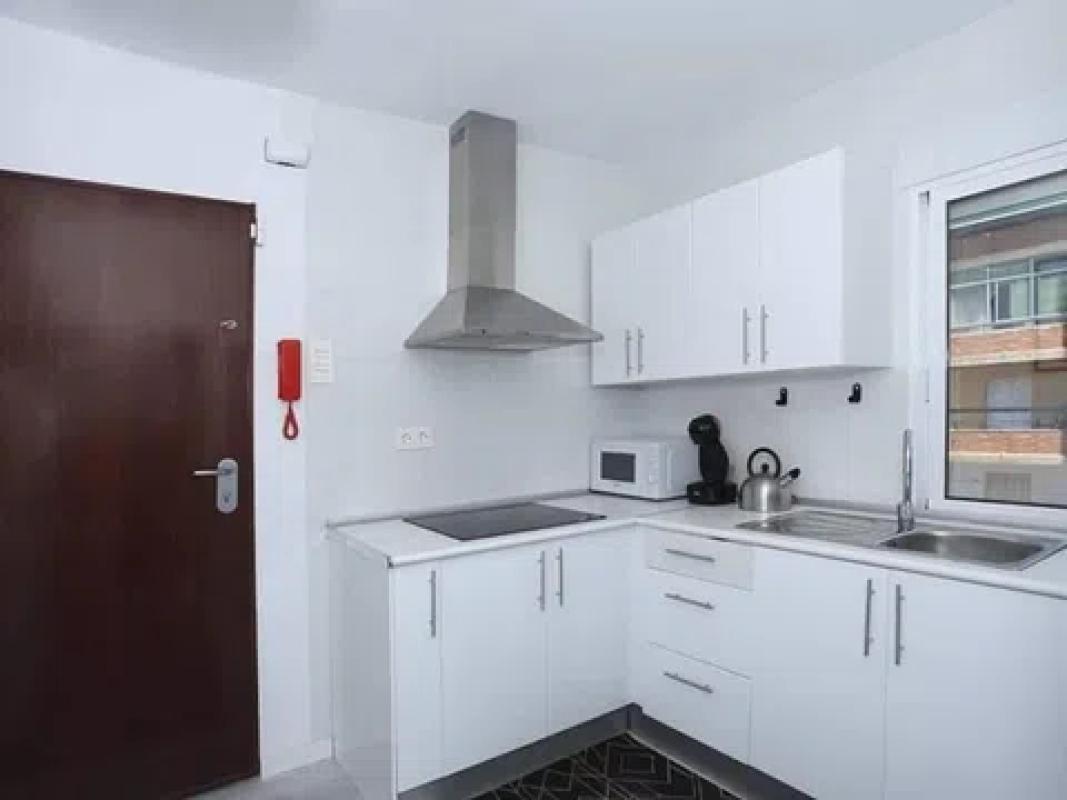 Venta de piso en Barrio Virgen del Remedio - Parque lo Morant, Alicante / Alacant
photo 4