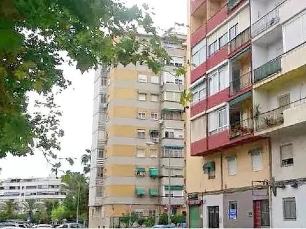 Venta de piso en Calle Fiscal Miguel Gutiérrez Carbonell, Alicante / Alacant
photo 1