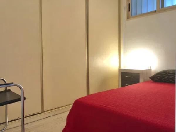 Apartment for sale in  Avenida Niza, 16, Alicante / Alacant photo 2