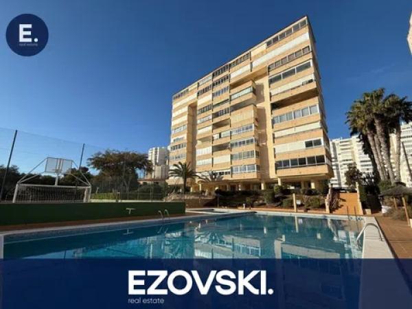 Продажа квартиры в Calle Algas Marinas, 5, Аликанте thumbnail 1