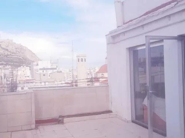Пентхаус на продажу в  Calle Pascual Perez, 33, Аликанте photo 4