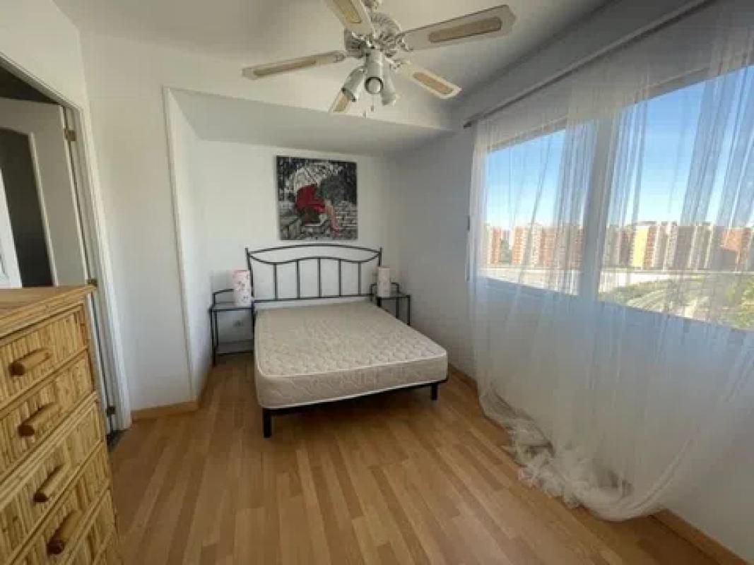 Venta de piso en Avenida de Niza, Alicante / Alacant
photo 5