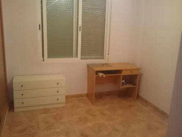 Chalet adosado en calle Britania, 13 photo 3