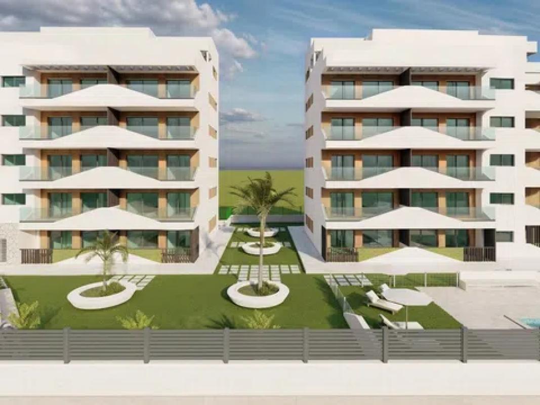 Sale of ground in Avenida del Comtat de Fabraquer, 2, Alicante
 photo 3