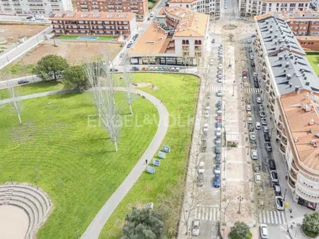 Sale of apartment in Lluis Companys, Sant Quirze del Vallès
photo 2