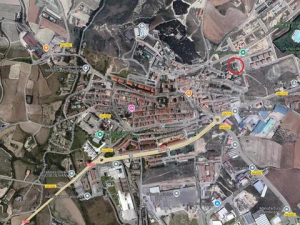 Квартира на продажу на  Calle Juan Cadarso Greño, 2, Виана photo 4