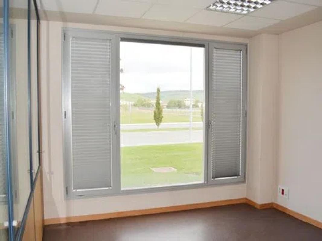 Venta de piso en Plaza Europa, Noáin (Valle de Elorz)
photo 4