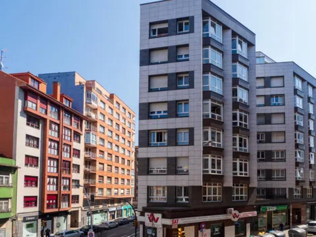 Obra nueva Edificio Hermanos Felgueroso en Gijón (Revista) photo 3