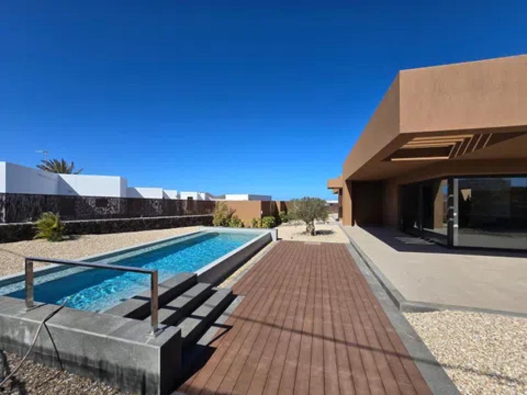 Obra nueva Villa Beatriz en La Oliva (Revista) photo 5