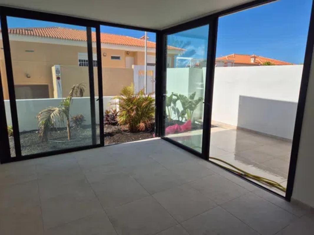 Venta de chalet independiente en Calle Chincanayro, 3, Adeje
photo 3