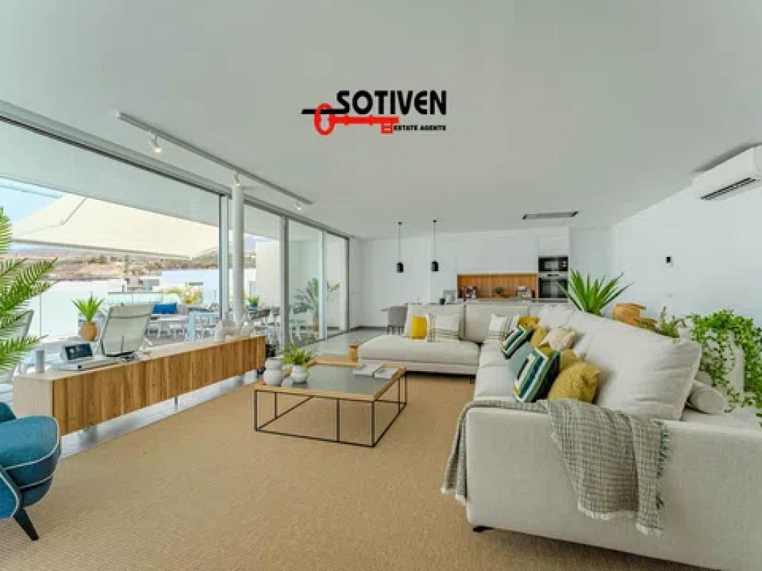 Obra nueva SYBARIS en Adeje (Revista) photo 3