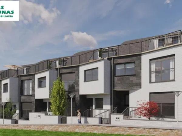 Четырехквартирный дом на продажу на  Barrio la Portilla, 6 , Пьелагос photo 1