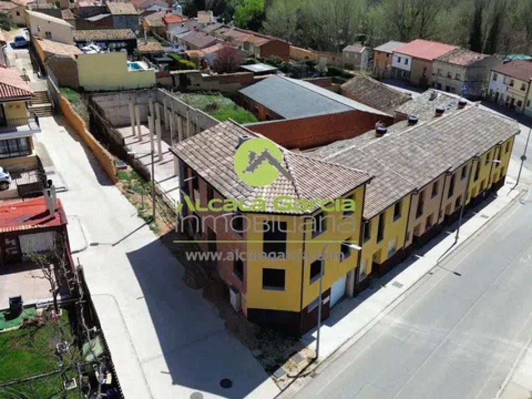 Obra nueva PROMOCIÓN SALIDA ARANDA en San esteban de Gormaz (Revista) photo 4