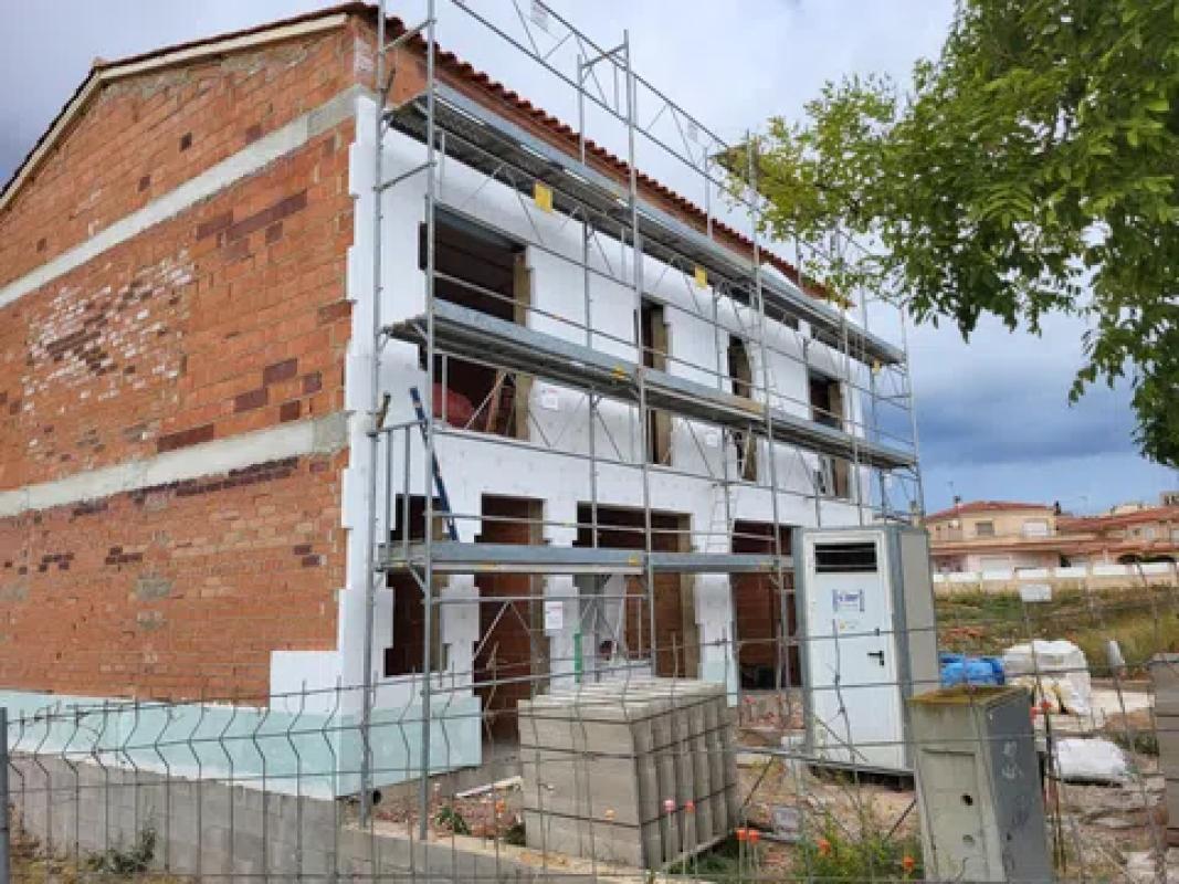 Obra nueva Passatge de Miquel Martí i Pol en Banyeres Del Penedes (Revista) photo 3