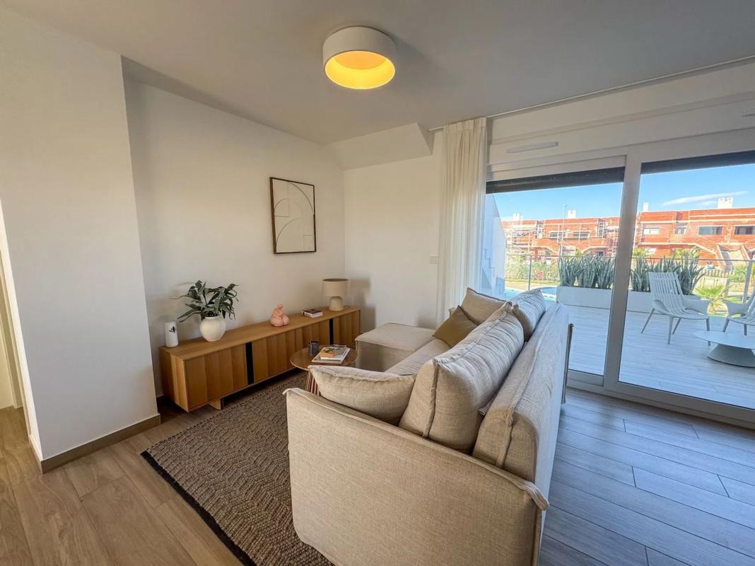 Venta de piso en Desamparados-Hurchillo-Torremendo, Orihuela
photo 3
