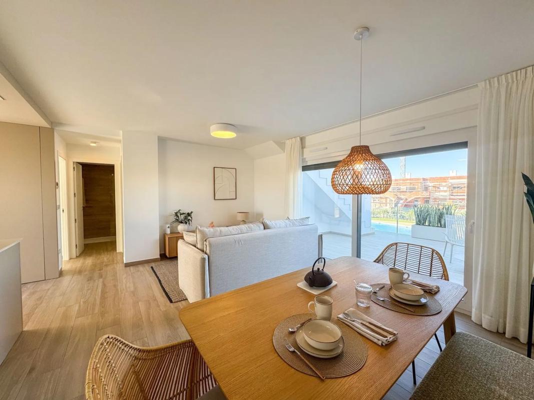 Venta de piso en Desamparados-Hurchillo-Torremendo, Orihuela
photo 4