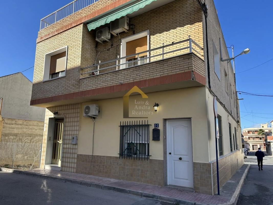 Sale of independent chalet in La Murada-Los Vicentes, Orihuela
photo 3