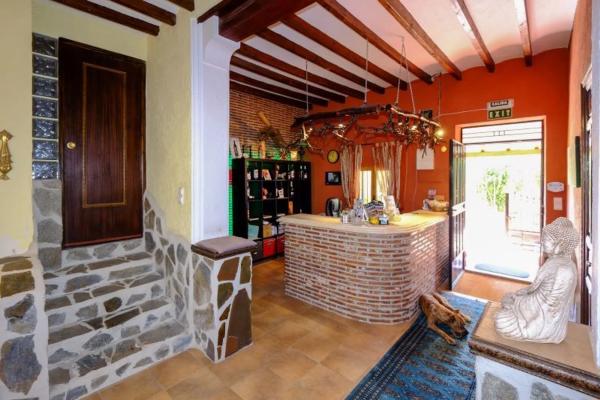 Casa terrera en camino Path Path Path de Cofer photo 2