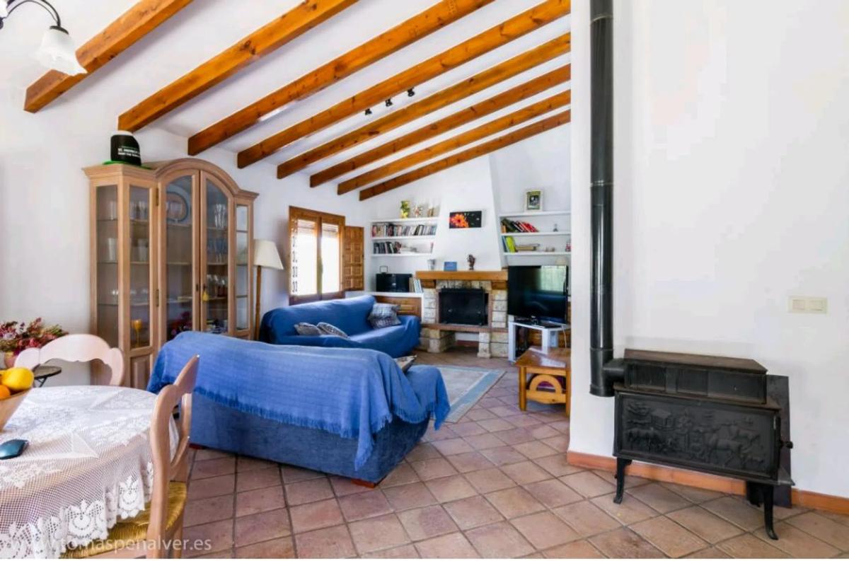 Properties for sale and rent in Spain photo 2