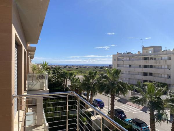 Piso en venta en Barrio Lomas de Cabo Roig-Los Dolses, Orihuela photo 1